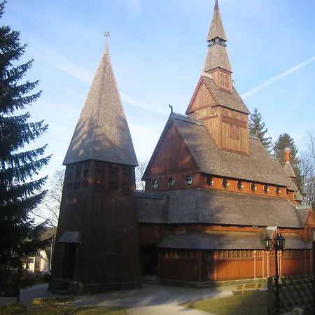 塔奈酒店 3* 戈斯拉尔