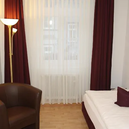 酒店 塔奈酒店 戈斯拉尔